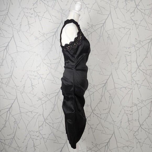 Le Chateau Black Stretch Ponte Lace Neckline Ruched Bodycon Dress - Picture 5 of 10